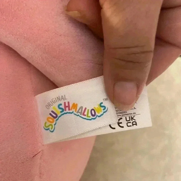 Squishmallow Rhiannon the‎ Pink Fox-2022  Official Kellytoy Plush - Picture 3 of 5